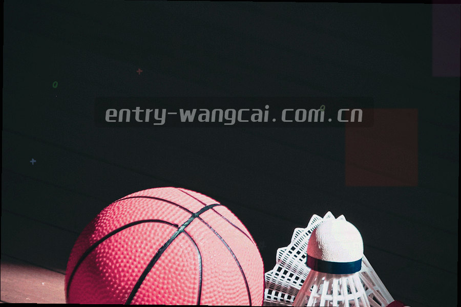 三条分支线从中心汇向三个不同形状图标的抽象示意图
